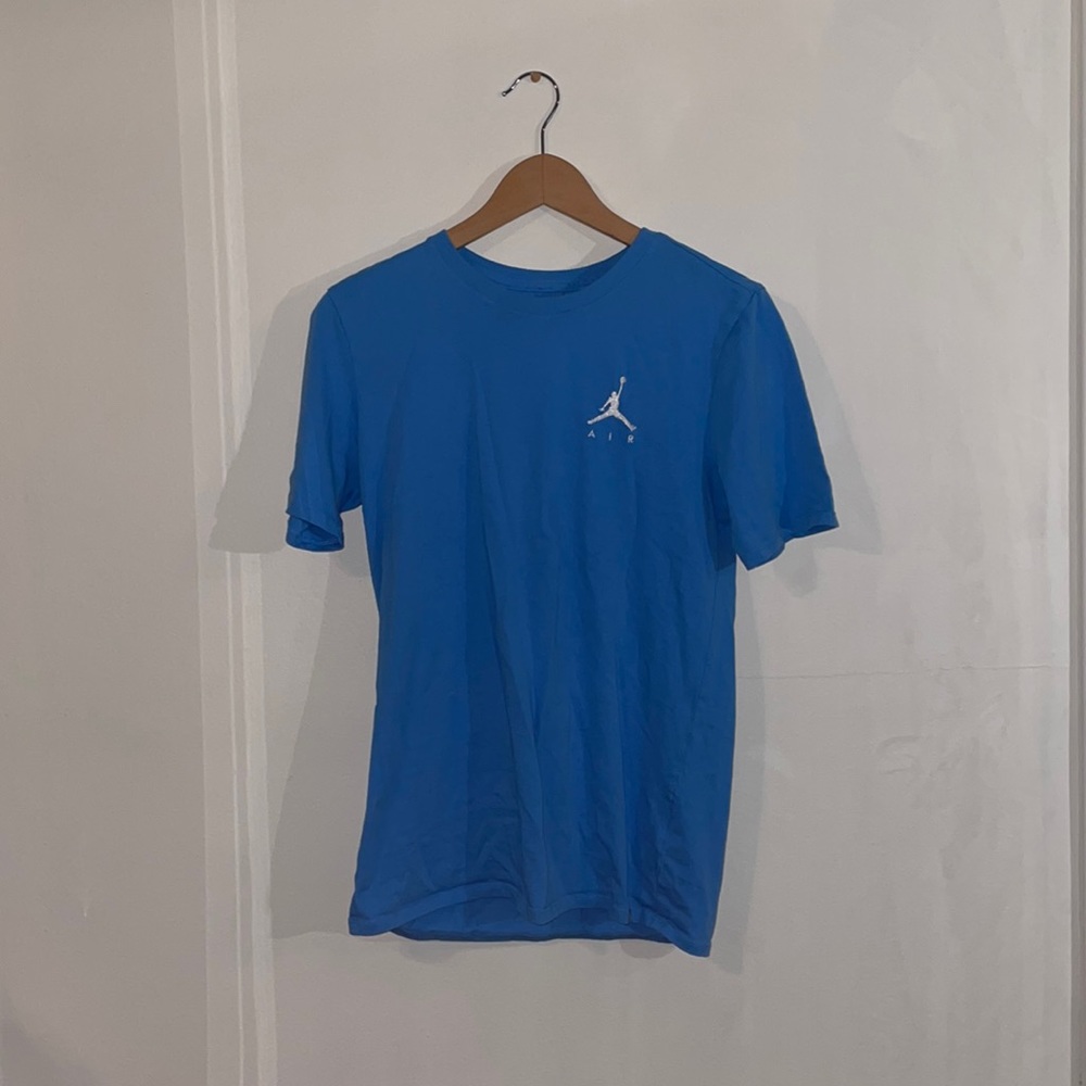 size small air jordan t-shirt!